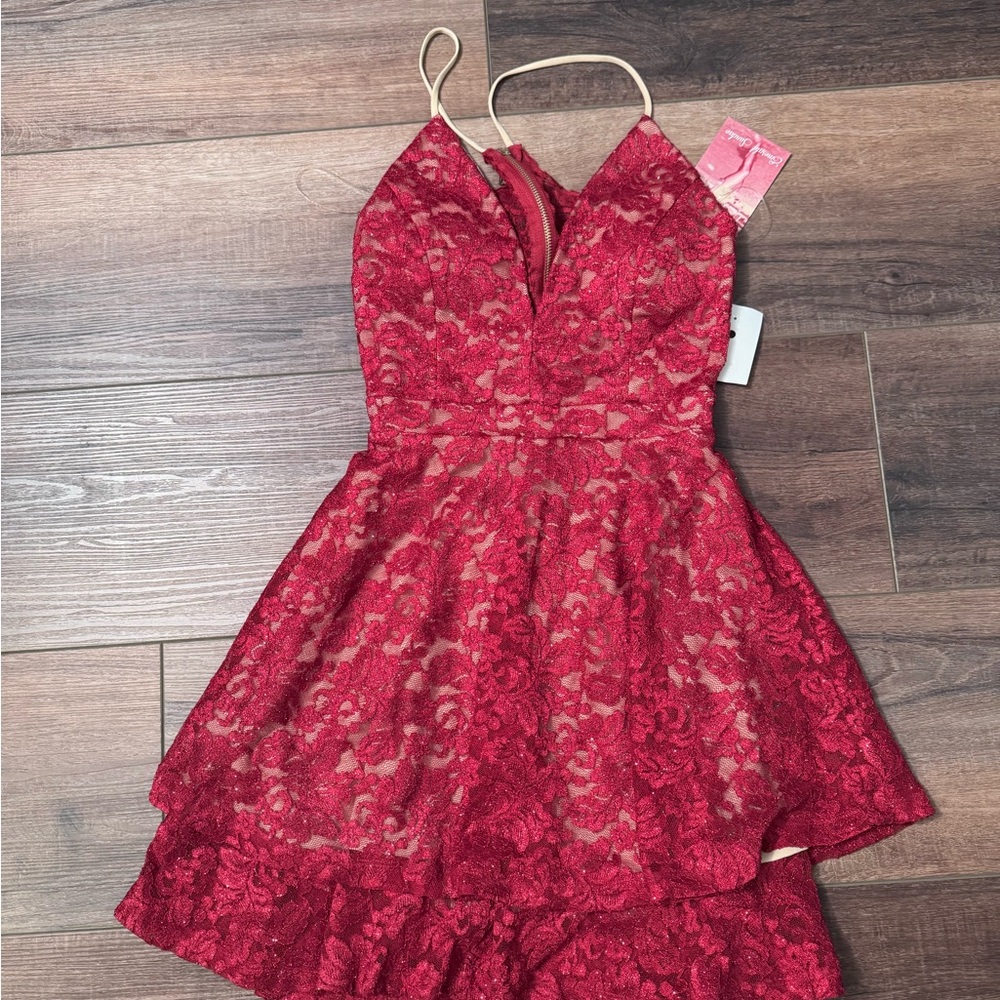 Elegant Red Lace Dress